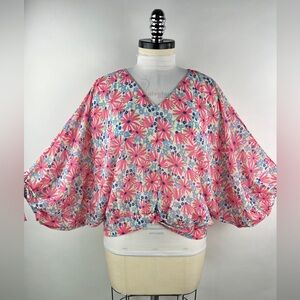 💚 3390. Chiffon Floral Batwing Blouse